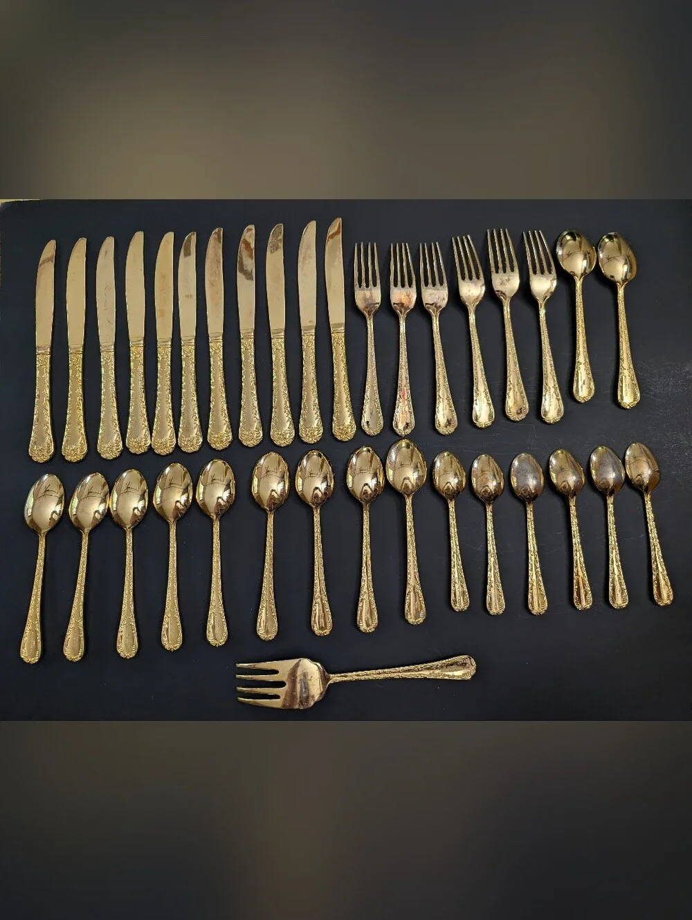 WM Rogers & Son Enchanted Rose Gold Flatware 8-2026